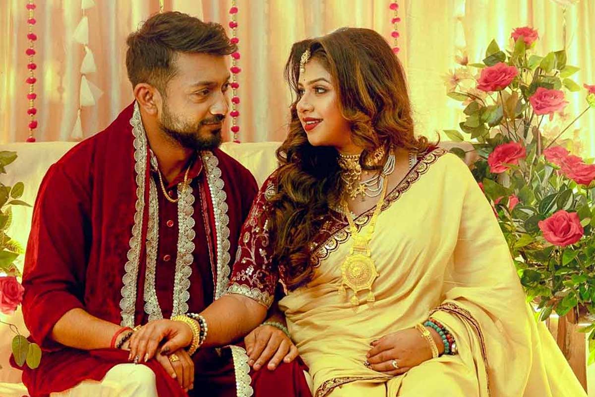 Influencer Susmita Roy reveals her newborn baby's name and gender on social media.