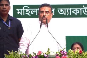 ৬ মিনিটের মধ্যে পৌঁছবে পুলিশ! ১১২ হেল্পলাইন চালুর ঘোষণা মুখ্যমন্ত্রীর, প্রতি থানায় মহিলা হেল্প ডেস্ক