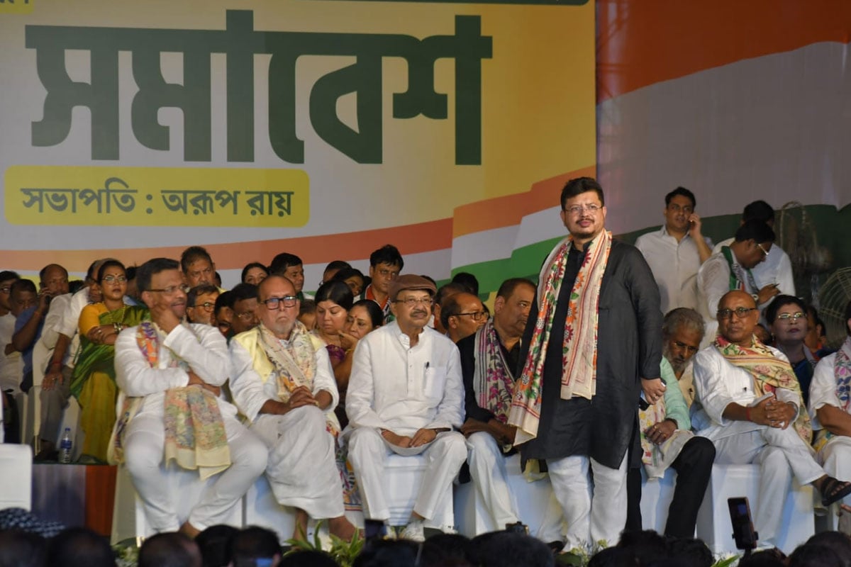 Madan Mitra targeted Mamata Banerjee from the stage of the Martyrs' Day rally