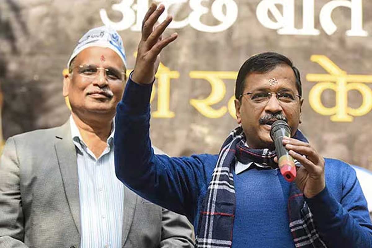 জল দুর্নীতিতে গ্রেপ্তার সত্যেন্দ্র জৈন! ‘মিথ্যে অভিযোগ’, বিজেপিকে তোপ দেগে দাবি কেজরির
