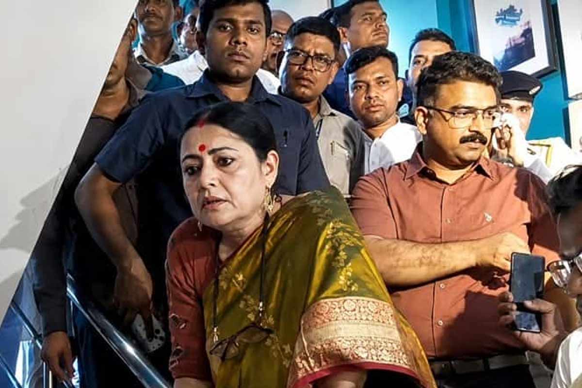 ২ মাস আগে ফর্ম ভরেও মিলছে না ‘অন্নপূর্ণা’, সরাসরি অগ্নিমিত্রার কাছে নালিশ মহিলাদের