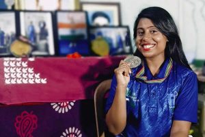 আন্তর্জাতিক মঞ্চে রুপো, অর্থসংকটে কমনওয়েলথ চ্যাম্পিয়নশিপে যাওয়া অনিশ্চিত অনামিকার