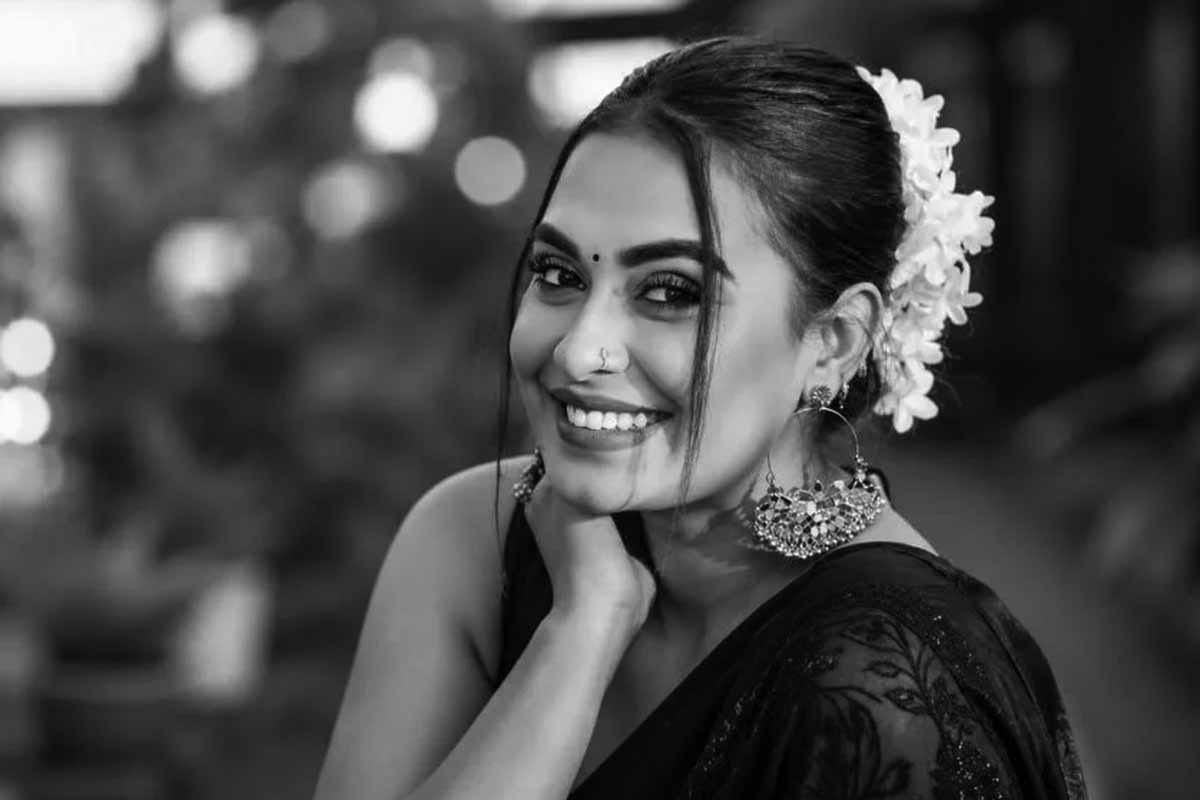 প্রেমিকের সঙ্গে ভিডিও কলে ঝগড়া চলাকালীনই চরম সিদ্ধান্ত বাংলাদেশের মডেলের!
