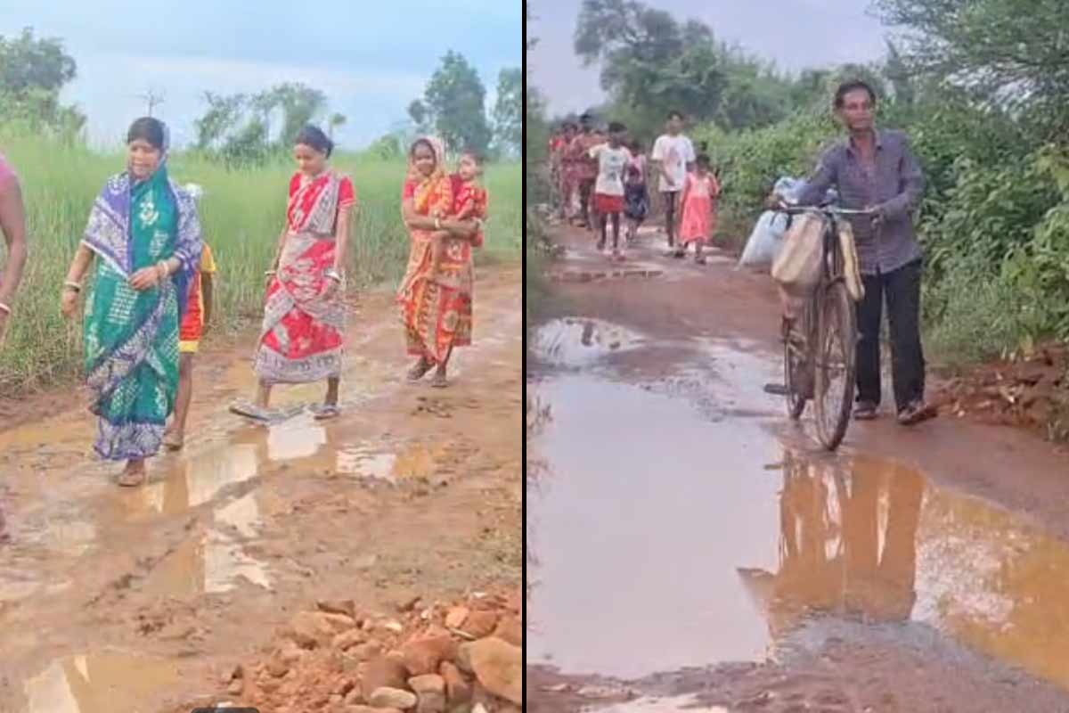 খাটিয়ায় চাপিয়ে হাসপাতালে রোগী! তৃণমূল জমানায় হয়নি রাস্তা মেরামত, এখনও যন্ত্রণায় গ্রামবাসীরা