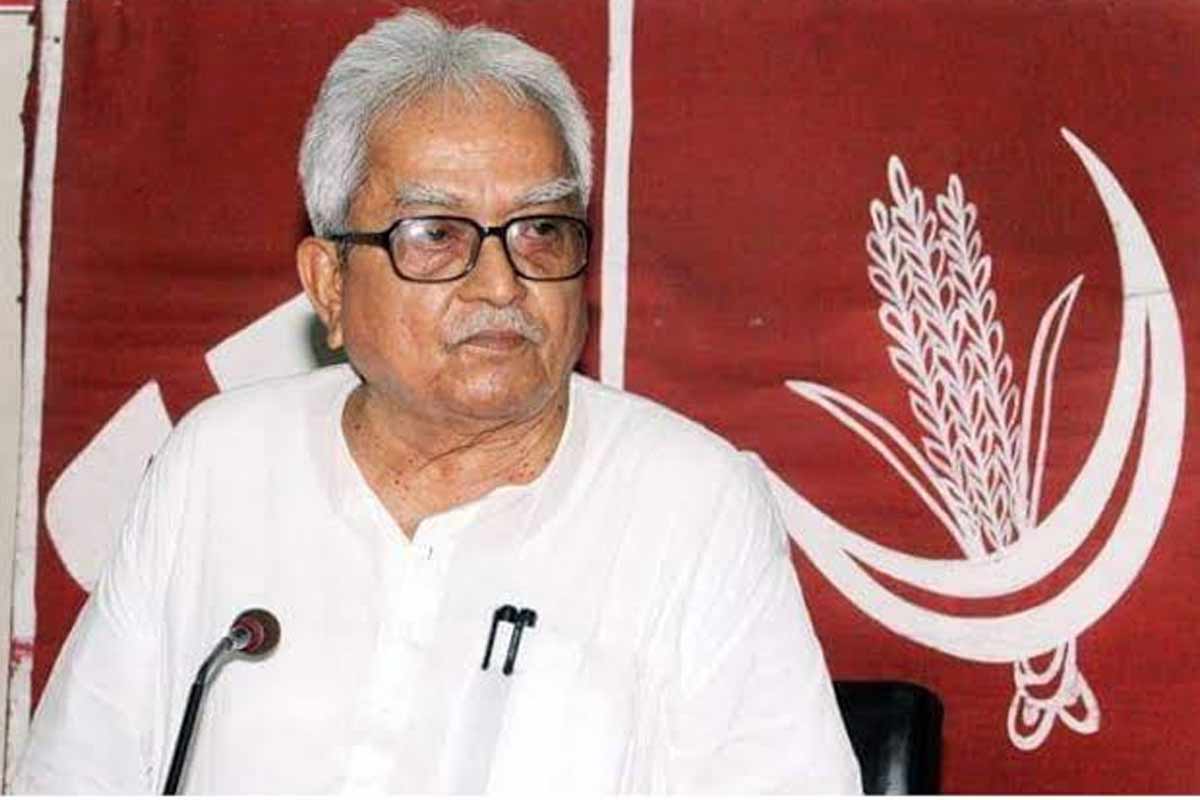‘তিনি বৃদ্ধ হলেন’, সিপিএমের বর্ধিত অধিবেশনে অনুপস্থিত থেকেও ‘বনস্পতির ছায়া’ বিমান বসু