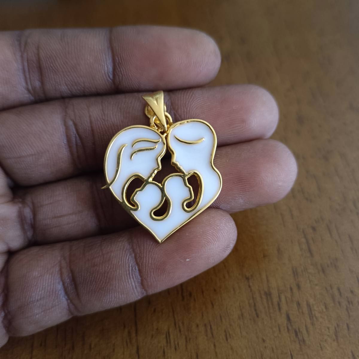 Breast milk jewellery making process
