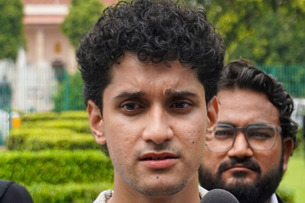 বাড়িতে পুলিশের হানা, জিজ্ঞাসাবাদের নামে পরিবারকে হেনস্তা, বিজেপিকে তোপ সিজেপি মুখপাত্র সৌরভের