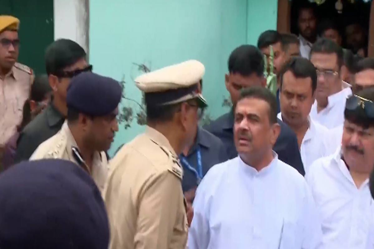আইসি ক্লোজ ও আইও সাসপেন্ড, তৃণমূল কর্মীর মৃত্যুতে হালিশহরে গিয়ে ‘অ্যাকশন’ শুভেন্দুর
