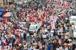 ‘হারতে পারি, হারিয়ে যাইনি’, হতাশ ছাত্র-যুবদের লড়াইয়ের নতুন পথ দেখাচ্ছে সিপিএম