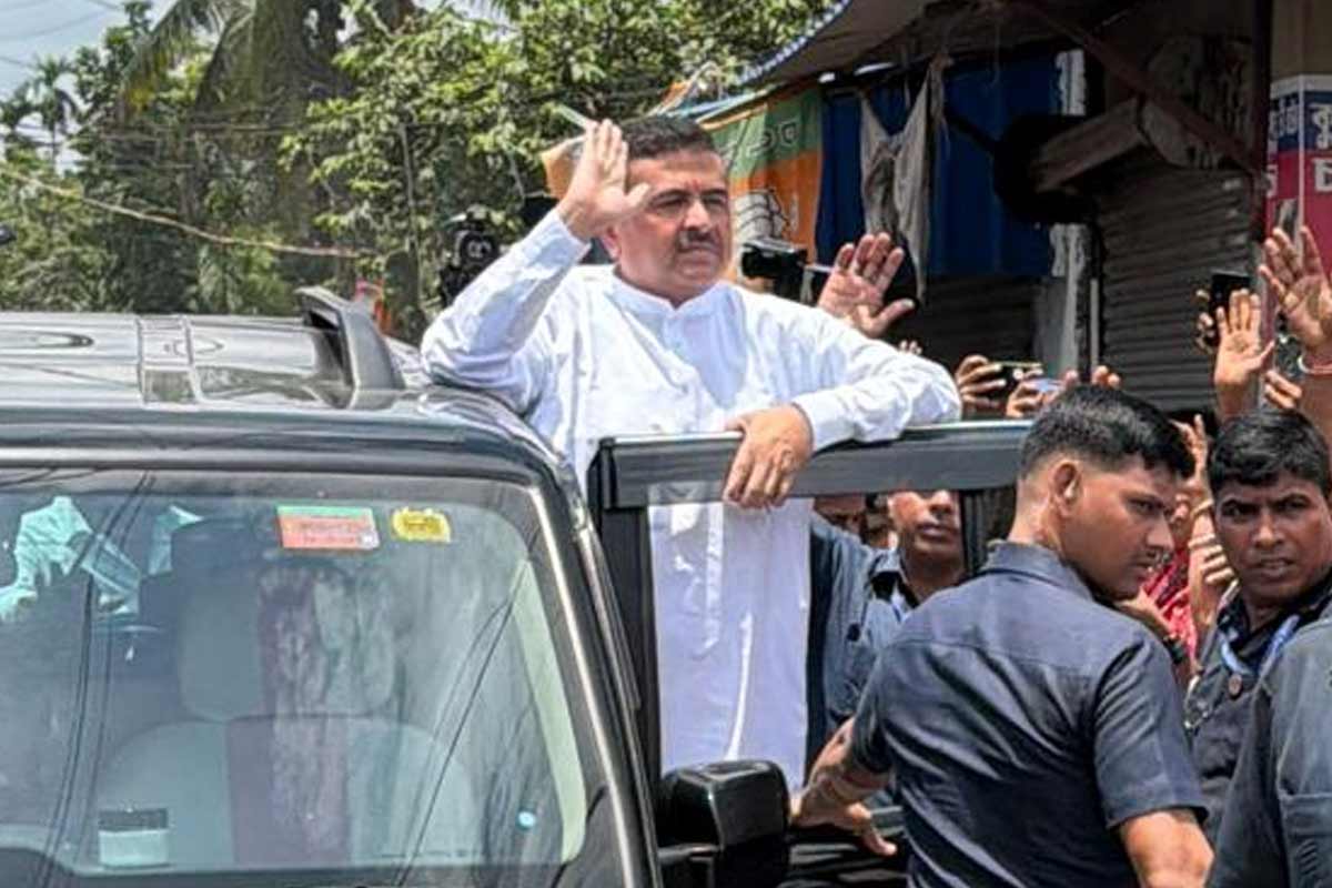 আইসি ক্লোজ ও আইও সাসপেন্ড, তৃণমূল কর্মীর মৃত্যুতে হালিশহরে গিয়ে ‘অ্যাকশন’ শুভেন্দুর