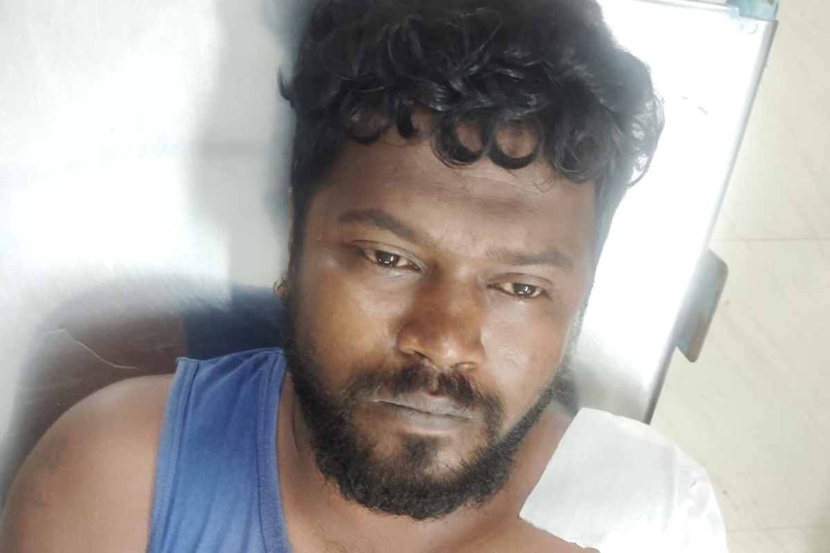 হাওড়ায় শুটআউট! মদ ও জুয়ার আসরে গুলিবিদ্ধ যুবক, আটক ১