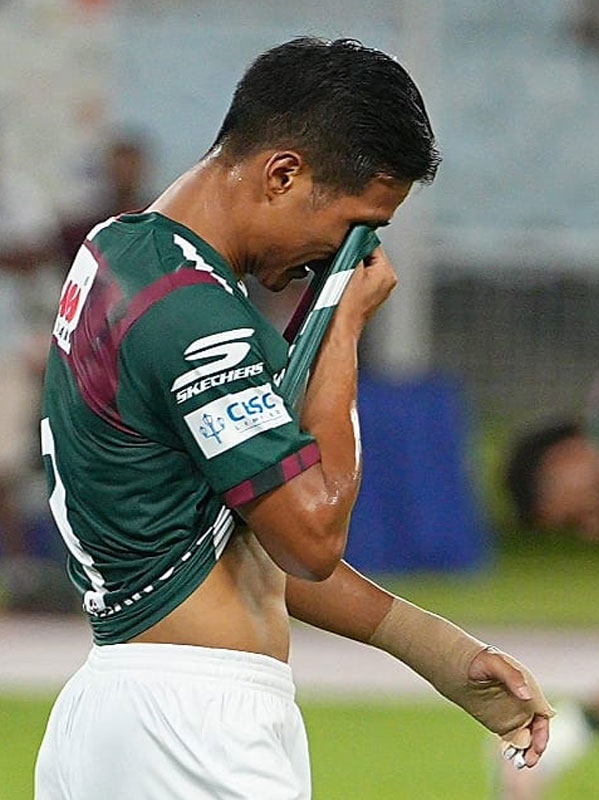 East Bengal vs Mohun Bagan players in the 2026 Durand Cup Final Kolkata Derby