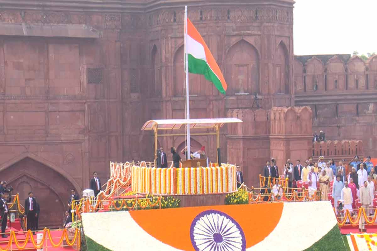 Modi-Red-Fort-3