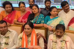 তৃণমূলের ‘বিবেক ভোটে’ কেল্লাফতে, মাত্র ৬ সদস্য নিয়ে নদিয়া জেলা পরিষদ দখল বিজেপির