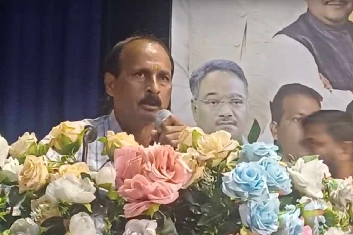 ‘গলায় গেরুয়া গামছা দিলেই হিন্দুত্ববাদী হওয়া যায় না’, সতর্কবাণী ‘আদি’ বিজেপি নীলাদ্রিশেখরের