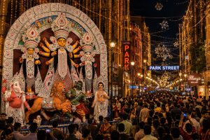 প্রথমবার কলকাতার ‘যিশু পাড়া’য় দেবী দুর্গার আরাধনা, পুজোর ৬দিনই বিরাট চমক!