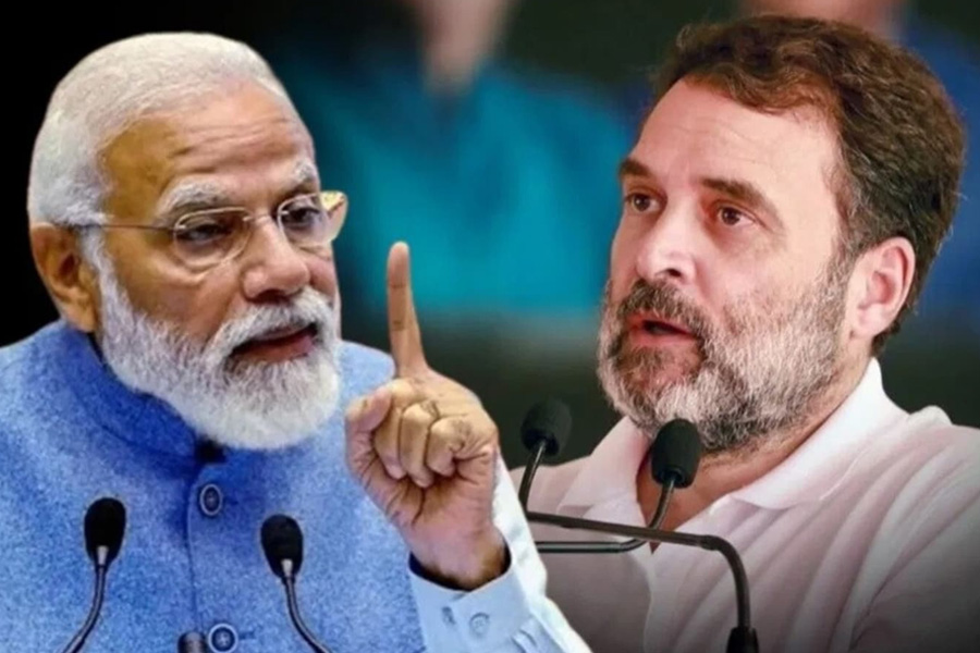 জাতগণনার প্রশ্নপত্রে বিভ্রান্তি! মোদিকে চিঠি উদ্বিগ্ন রাহুল-খাড়গের