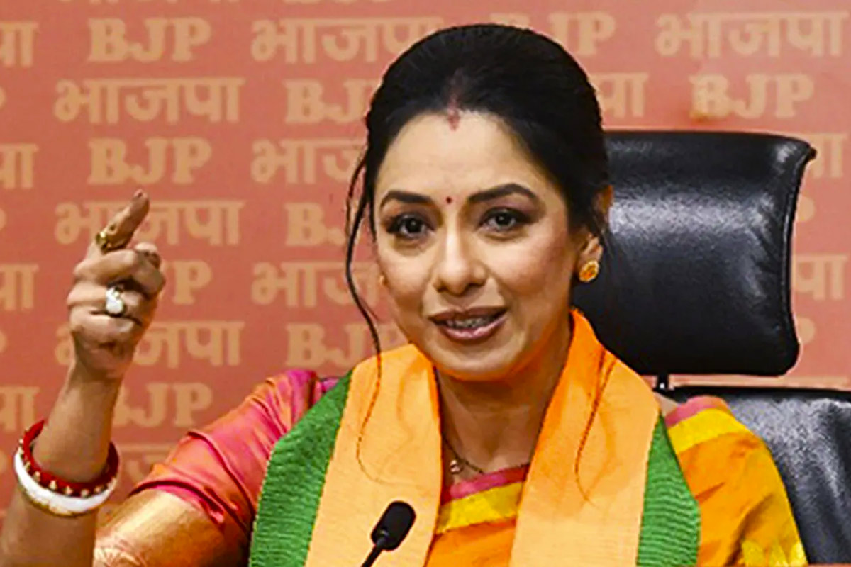 Rupali Ganguly sparks fresh controversy after reacting to remarks against PM Narendra Modi