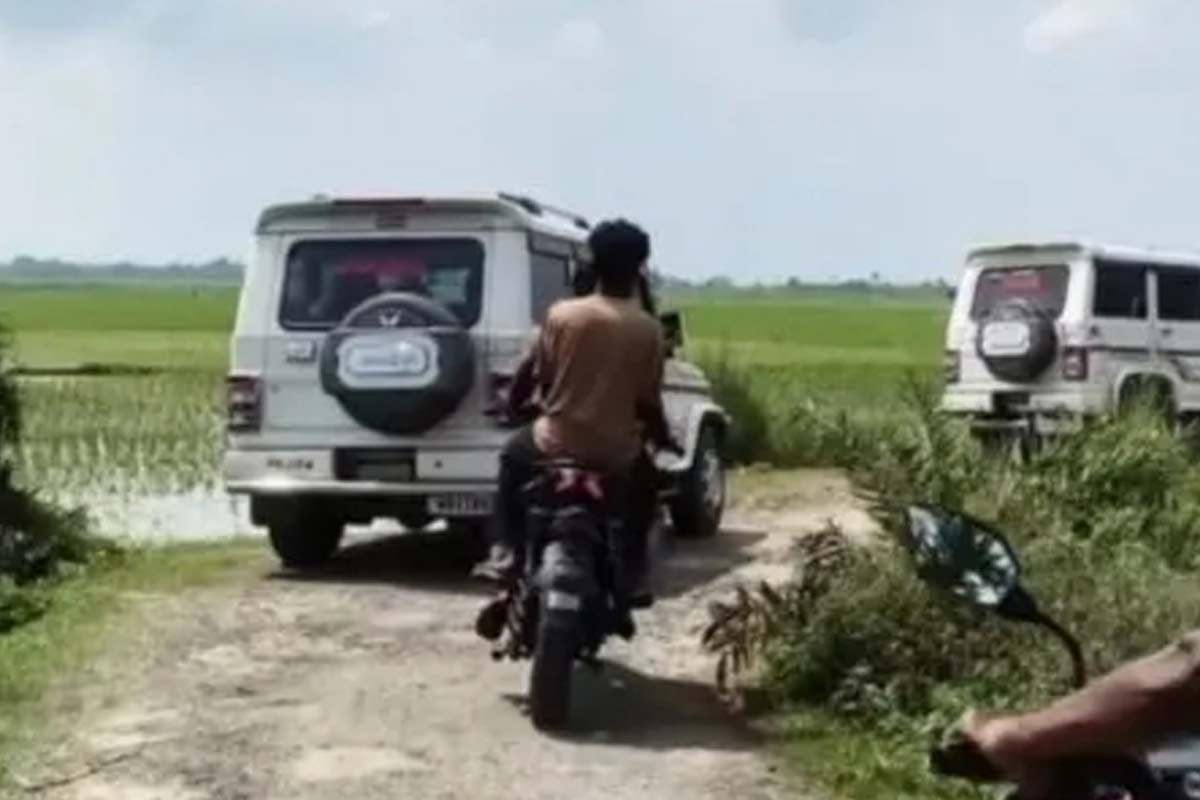 Bodies of a couple recovered from farmland in Saktigarh 