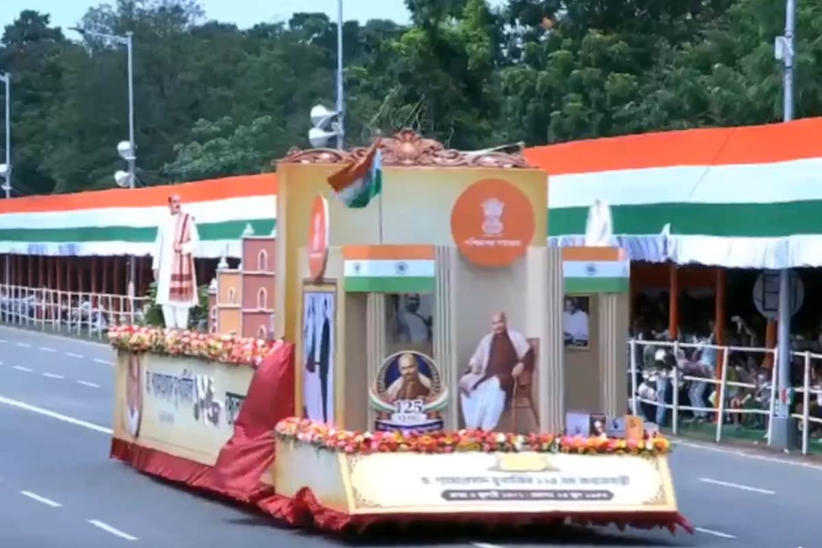 প্রথমবার বন্দে মাতরম, রেড রোডে শ্যামাপ্রসাদের ট্যাবলো, ১৪ আইপিএসকে ‘মুখ্যমন্ত্রী মেডেল’