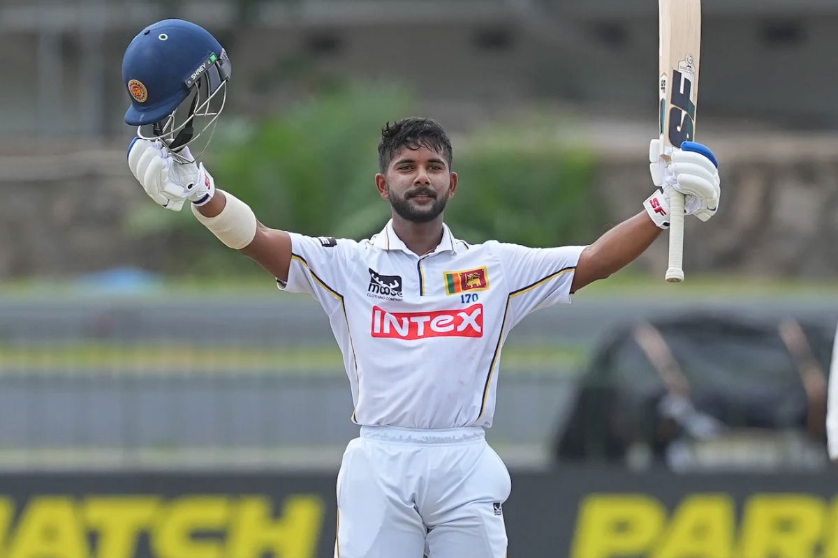 থামল সোনালের একার লড়াই, সারাংশের ঘূর্ণিতে ফলো-অন শ্রীলঙ্কার, ভারতের টেস্টজয় সময়ের অপেক্ষা?