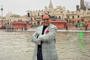 সর্বস্ব খুইয়ে নিঃস্ব, বাড়িভাড়ার টাকায় দিন গুজরান, এবার বিদেশ যাওয়ার পরিকল্পনা সুভাষ চন্দ্রর!
