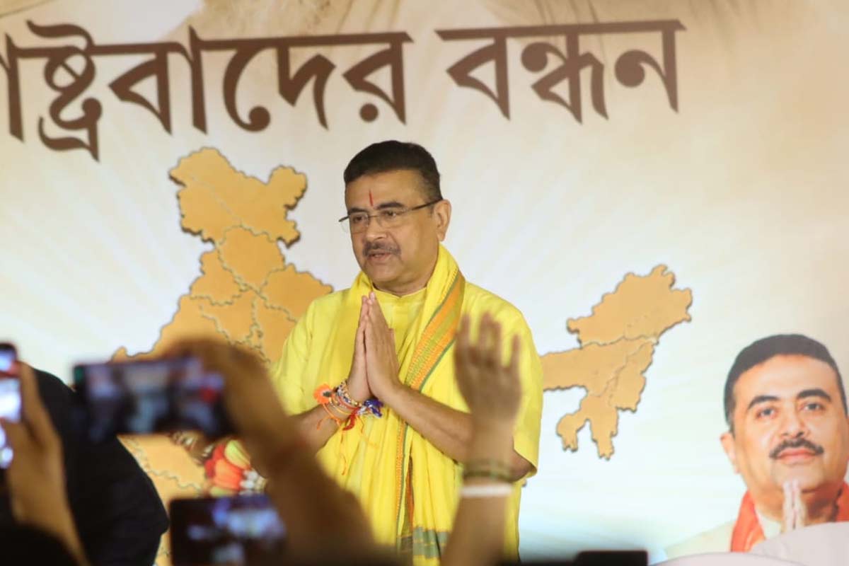 ‘আবর্জনা সাফ করার শপথ নিতে হবে’, রাখিবন্ধনে ‘যাদবপুরের দেশ বিরোধী’দের তোপ মুখ্যমন্ত্রীর