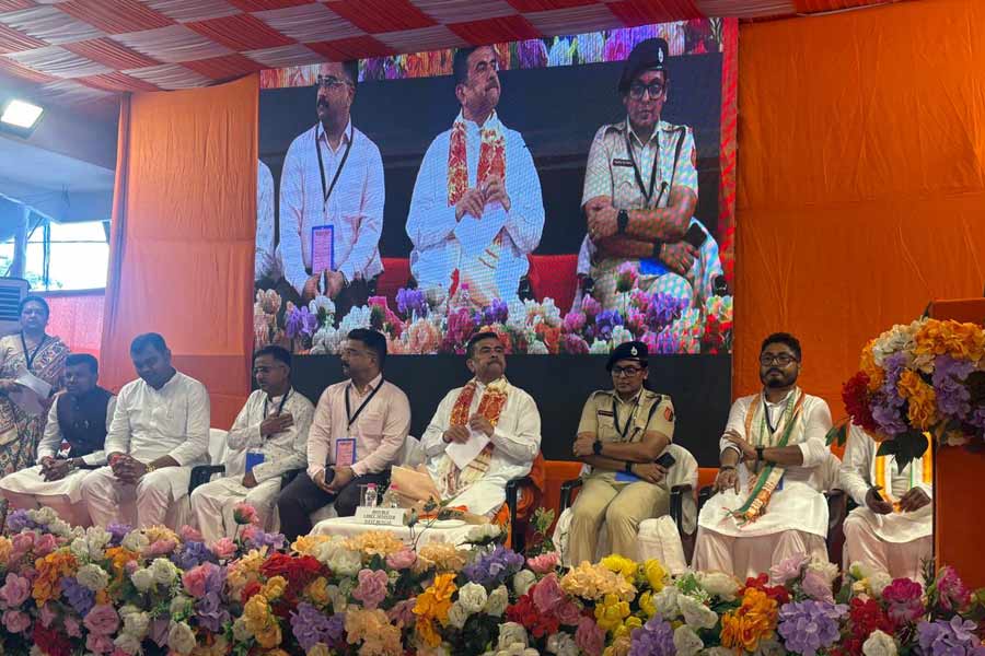 "4 lines not enough": CM Suvendu orders chapter on Khudiram Bose from school to university level