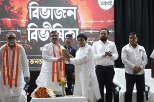 ‘গ্রেট ক্যালকাটা কিলিং ভুলব কী করে?’ ‘বিভাজন বিভীষিকা’ মনে করালেন মুখ্যমন্ত্রী