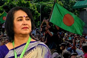 ‘মৌলবাদ পেরিয়ে বাংলাদেশেও রাষ্ট্র ও ধর্ম পৃথক হবে’, কলকাতা থেকে স্বদেশকে বার্তা আশাবাদী তসলিমার