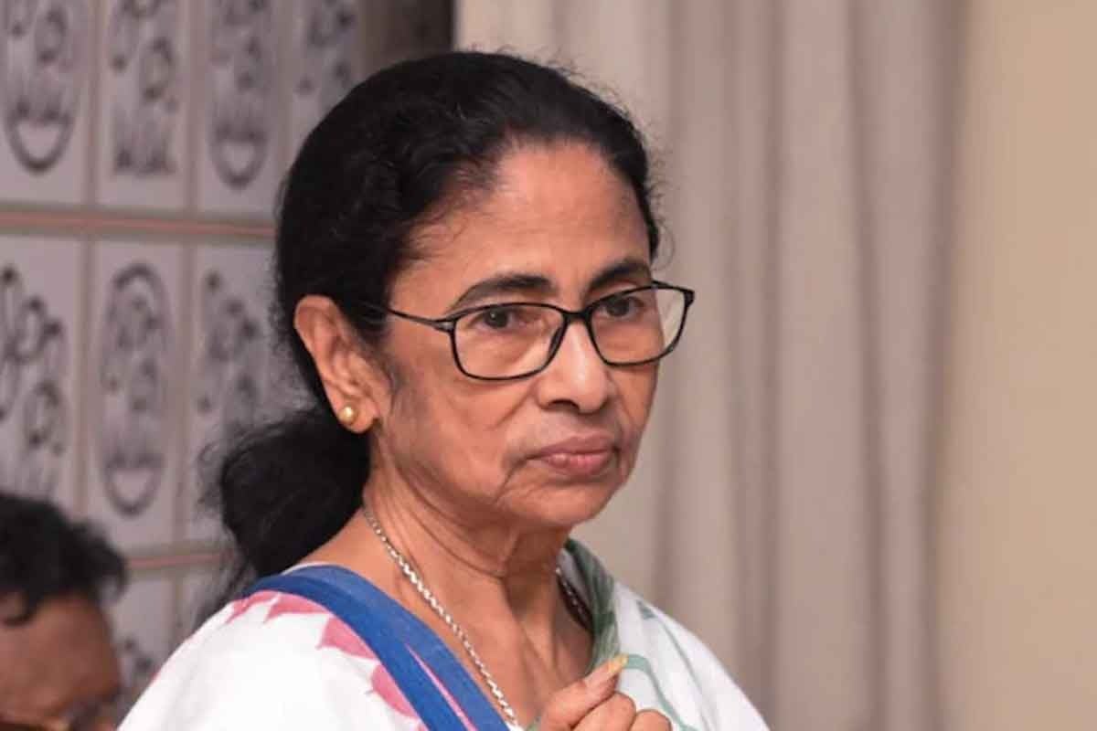 ১৫ বছর ধরে স্বাধীনতা দিবসে ঠাসা কর্মসূচি! আজকের দিনে কী করছেন গদিহারা মমতা?
