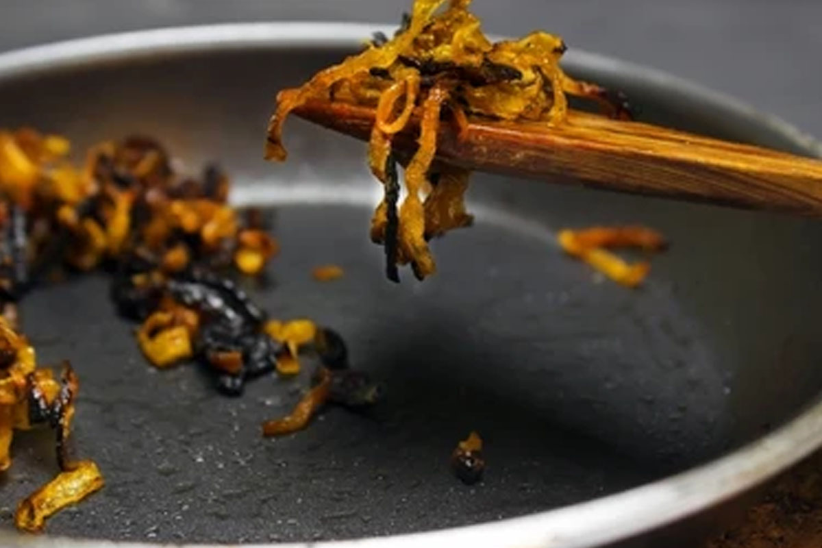 Why Does Your Food Taste Bland? 4 Common Cooking Mistakes to Fix