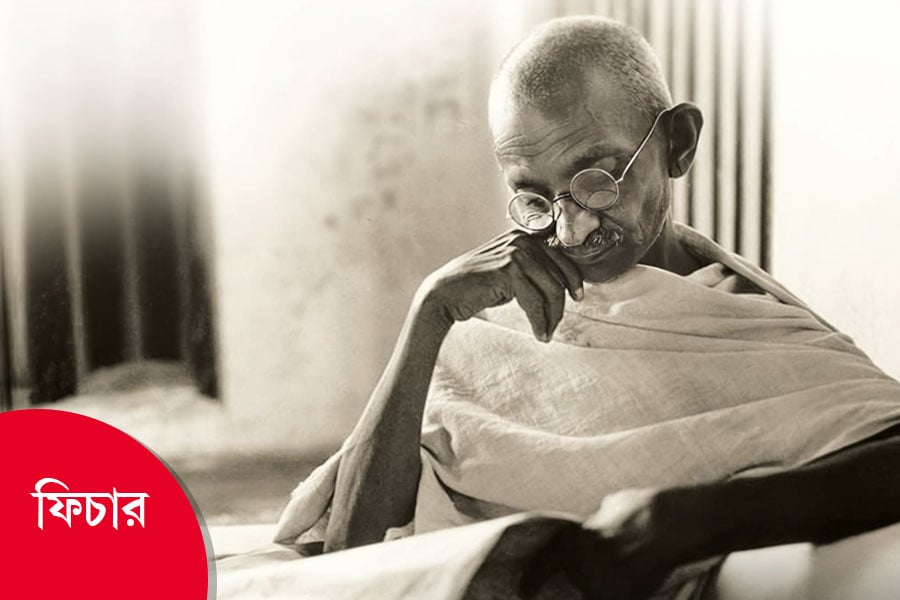 গান্ধীর শেষ অনশনের জেরেই পাকিস্তানকে ৫৫ কোটি টাকা দিয়েছিল ভারত! ফিরে দেখা ইতিহাস