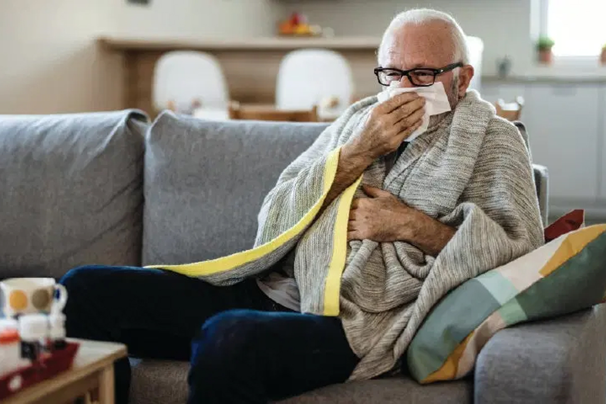 H1N1 Surge: Who Should Get Flu and Pneumonia Vaccines and When?