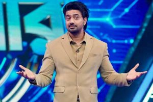 ‘দাদাগিরি সঞ্চালনার থেকে অনেক কঠিন’, কোন বিষয়ে দেবের সঙ্গে রসিকতা ভক্তের?