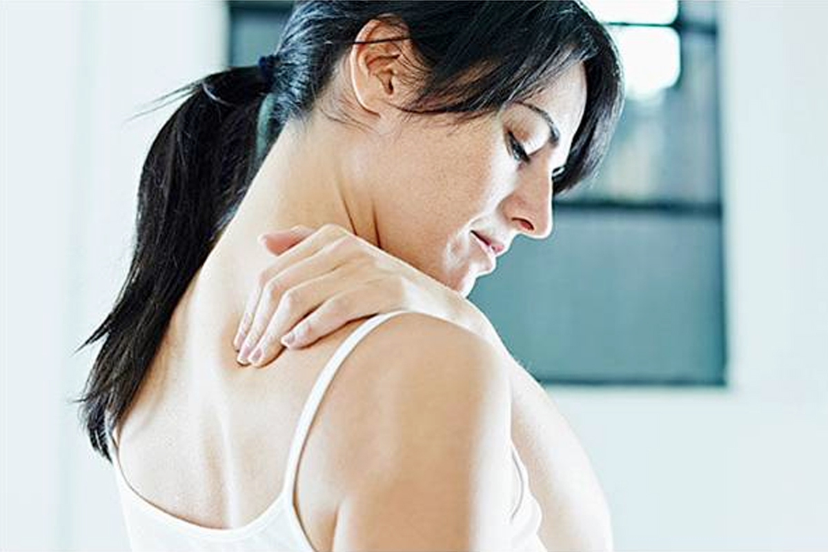 heart attack without chest pain silent symptoms doctors warning