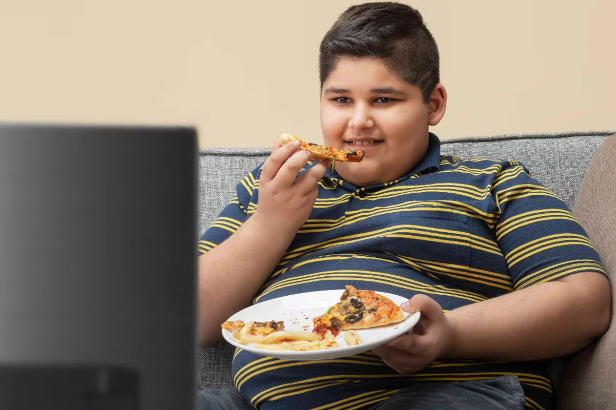 maharashtra junk food ban near schools paediatrician explains child health