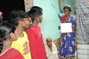 পরিচারিকার কাজ করে চলে সংসার, অ্যাকাউন্টে ঢুকল ৩২ কোটি টাকা!