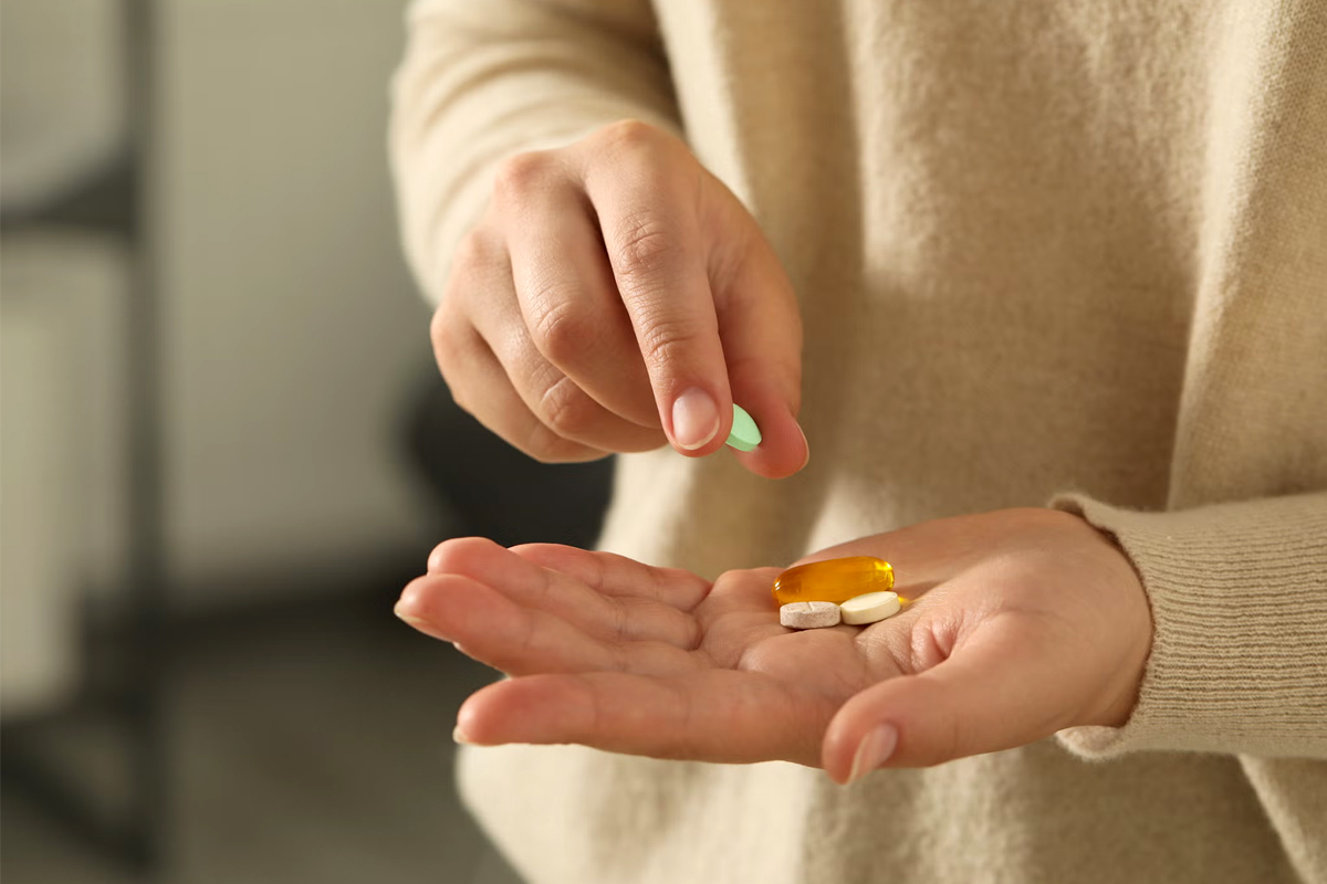 medicine liver damage warning symptoms prevention