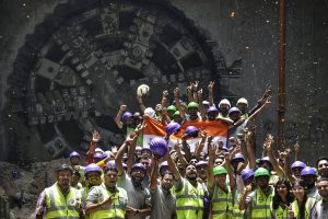 ভিক্টোরিয়ার কাছে মাটি কেটে বেরল দুর্গার ‘বোন’ দিব্যা, কলকাতা মেট্রোর পাতালপথে নয়া ইতিহাস