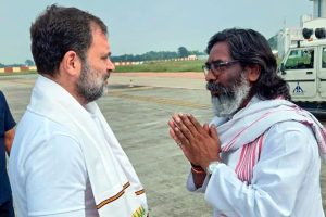 ভাঙছে ইন্ডিয়া? ‘প্রতিবাদের অধিকার…’, ঝাড়খণ্ডে পড়ুয়া বিক্ষোভের মধ্যেই হেমন্তকে কড়া চিঠি রাহুলের