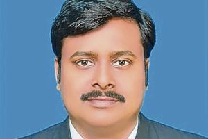 জাপানের পড়ুয়াদের সঙ্গে শিক্ষার আদানপ্রদান, জাতীয় শিক্ষক তকমা পাচ্ছেন ঝাড়গ্রামের শান্তনু পাত্র