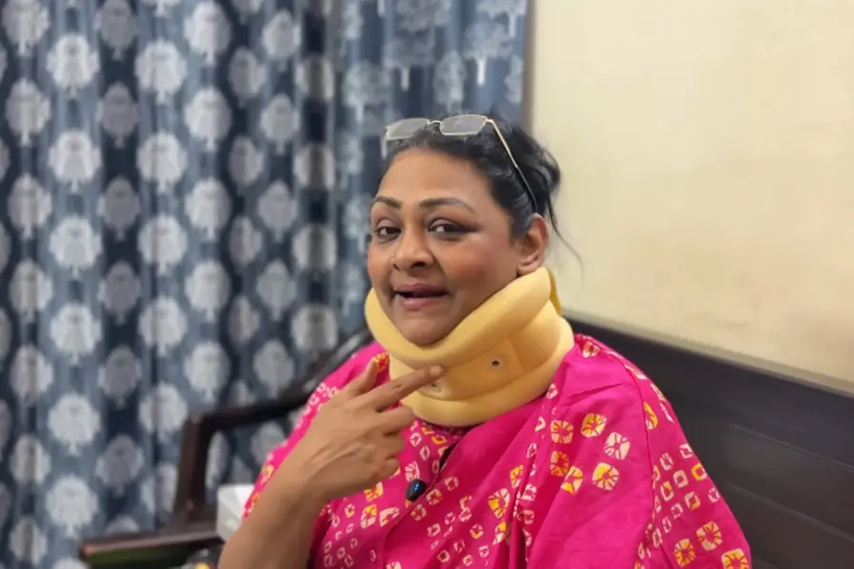 Actress Shakeela undergoes neck surgery after excessive phone use
