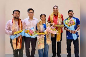 কমনওয়েলথে জুডোয় সোনা জিতে ইতিহাস, ত্রিপুরার মেয়ে অস্মিতা দে-কে সম্মানিত করল শ্যাম সুন্দর কোং