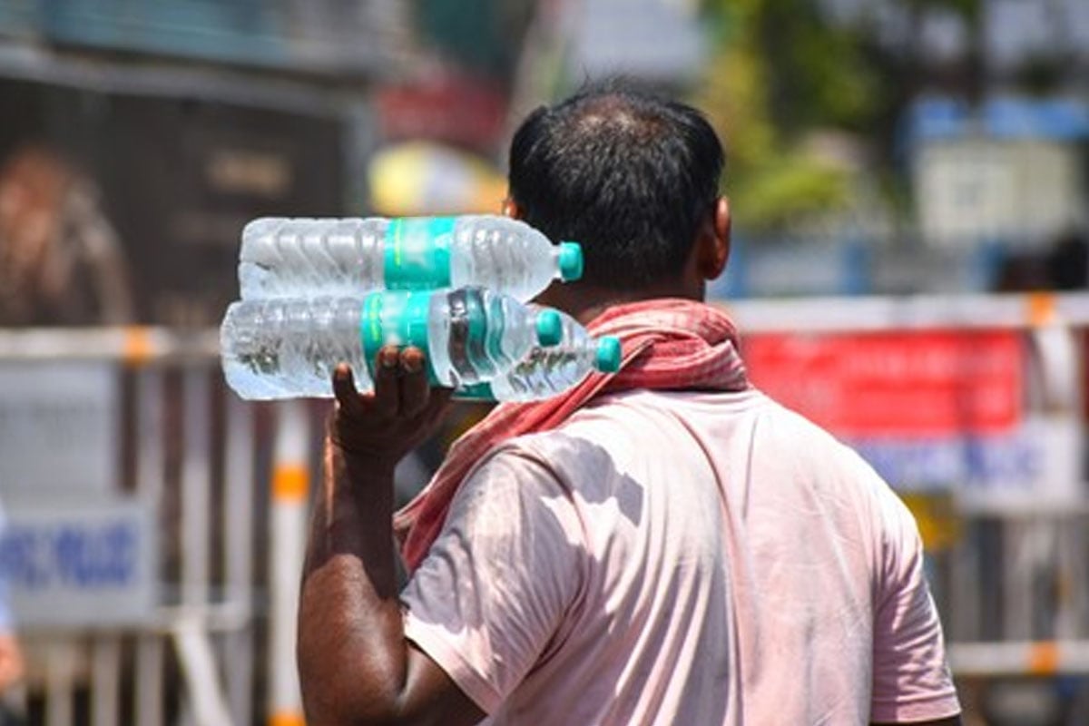 Is Sealed Bottled Water Safe? Check These Signs Before Drinking