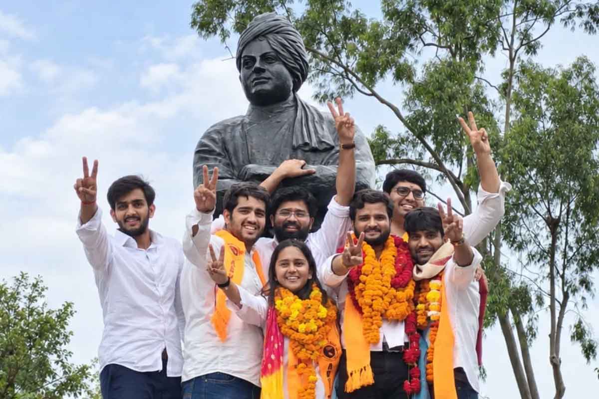 গেরুয়া শিবিরে বসন্ত সমীরণ, দিল্লি বিশ্ববিদ্যালয়ের ভোটে জেন জি উদ্বেগ কাটল বিজেপির!