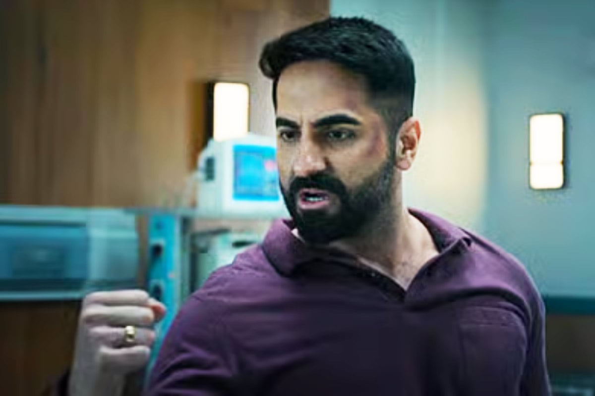 ‘পাকিস্তান জিন্দাবাদ’ স্লোগান দিয়ে বিতর্কে আয়ুষ্মান খুরানা! কী সাফাই অভিনেতার?