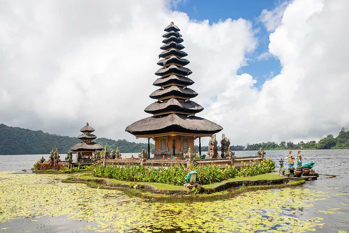 Durga Puja Tour Package: Celebrate Puja with a memorable getaway to Bali, one of Asia’s most beautiful island destinations