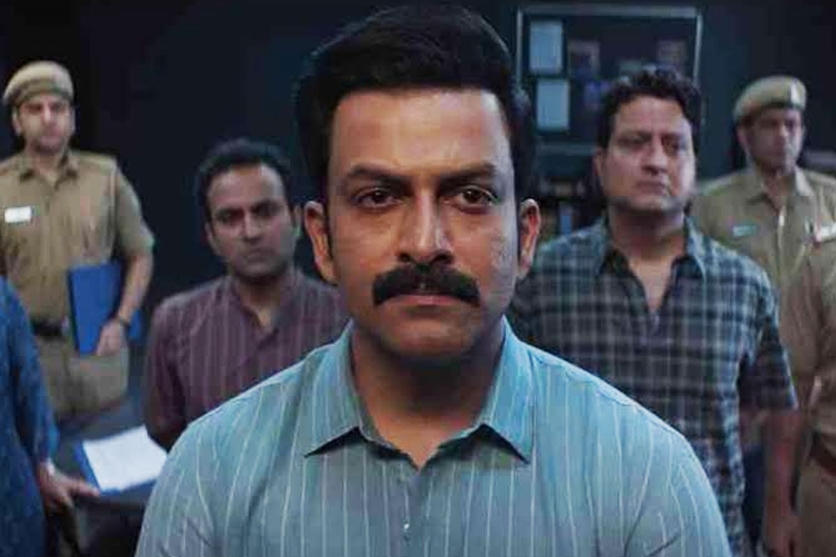 Kareena Kapoor and Prithviraj Sukumaran in Daayra