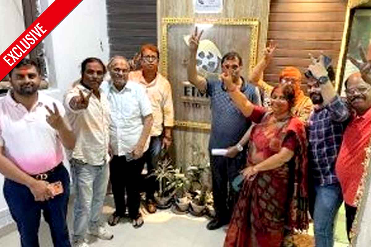 পুজোর পরেই ভোট ইমপায়, বদলের টলিউডে ফিরবে ঐক্য?